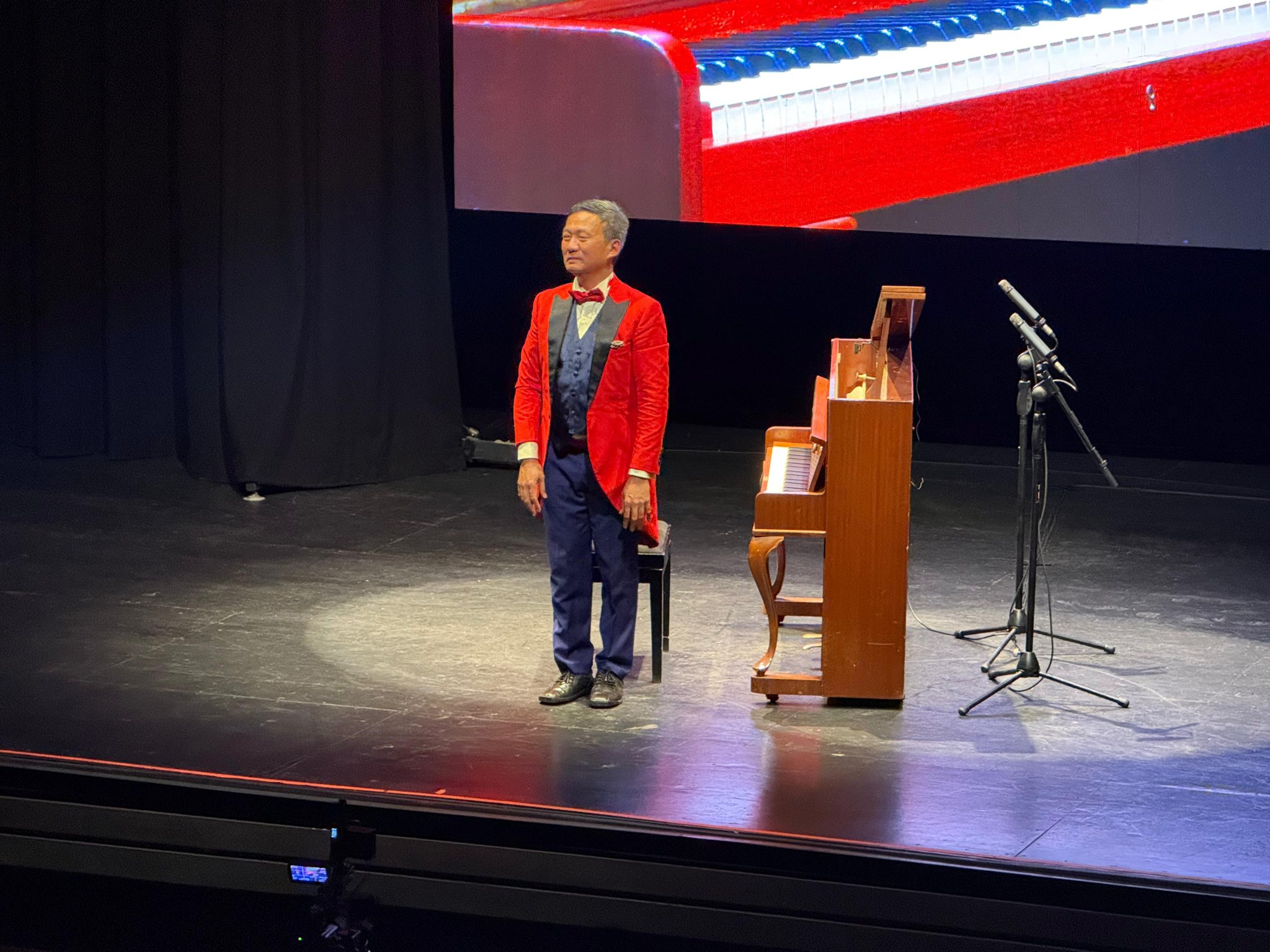 Presentación Pianista Chiu Yu Chen